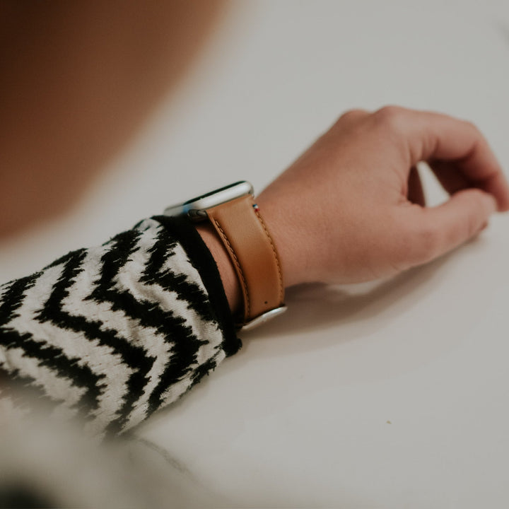 Aquarelle - Bracelet Apple Watch cuir petite taille Gold 44mm 45mm 46mm 49mm