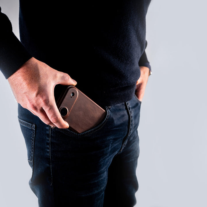 Coque Arsene cuir pleine fleur - iPhone 17 Air - Cognac