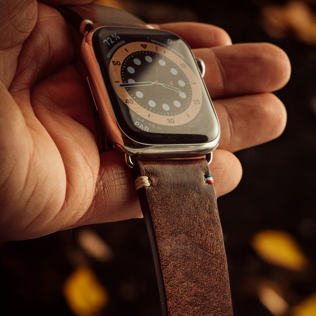 Vintage - Bracelet Apple Watch cuir pleine fleur Logan marron 44mm 45mm 46mm 49mm
