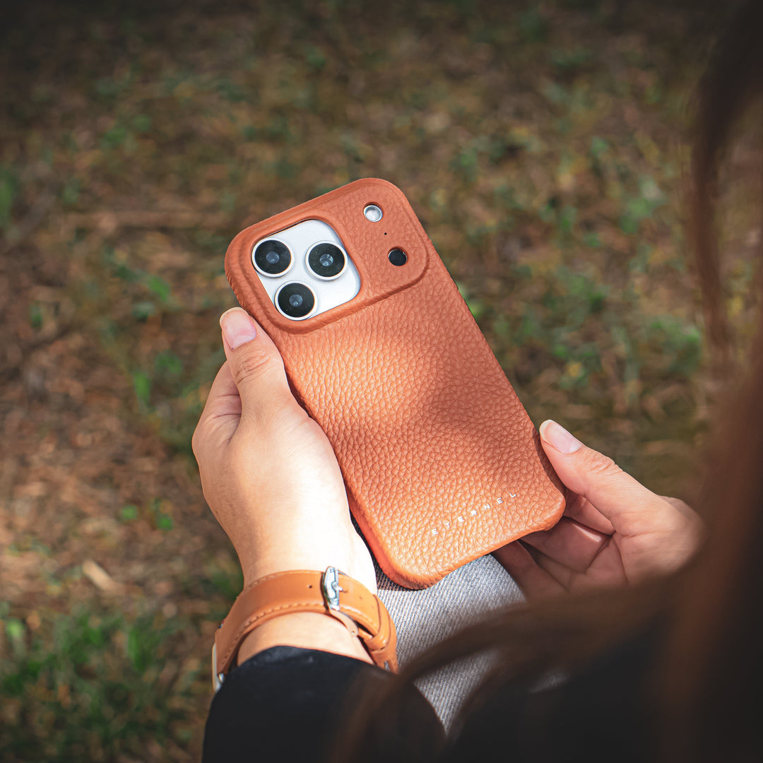 Coque Elise cuir grainé - iPhone 17 Pro - Gold